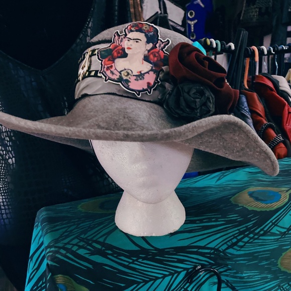 Custom Frida Khalo Hat main image 6